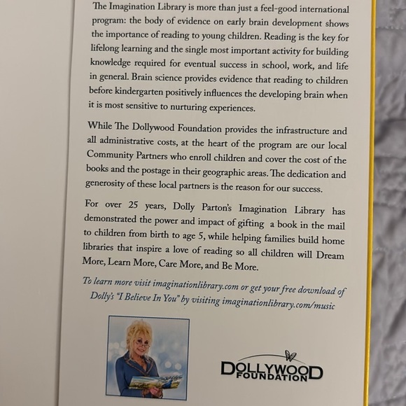 Donut the Unicorn Who Wants to Fly Laura Gehl Dolly Parton Imagination Library - Picture 9 of 12